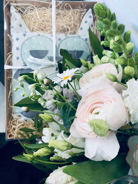 Lillede saatmine lapse sünni puhul 3 Lillede saatmine lapse sünni puhul