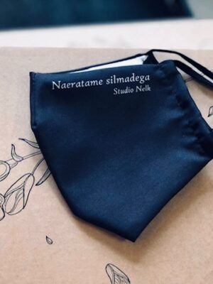 Näomask "Naeratame silmadega"