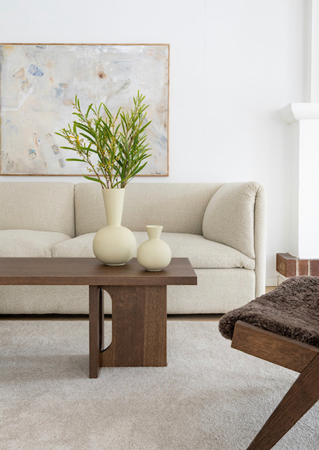 Cooee "Trumpet" Shell 1 COOET TRUMPET VASE SHELL