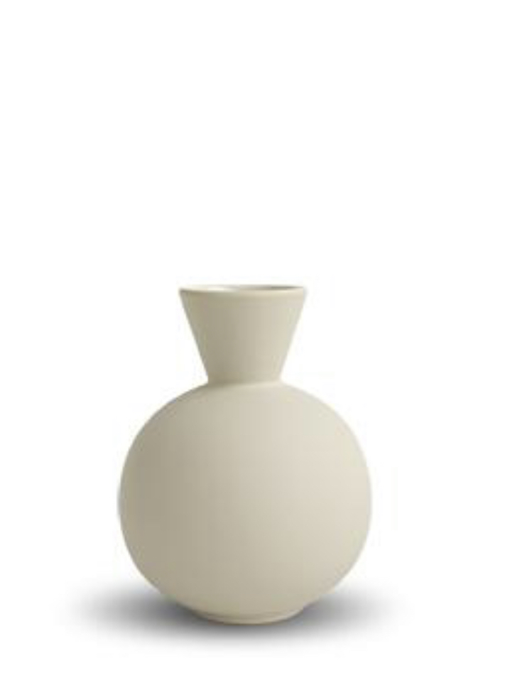 Cooee "Trumpet" Shell 4 Cooee "Trumpet" Shell