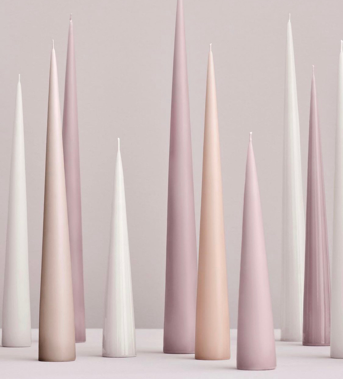 ester&erik Cone Artichoke No.69 küünlad 2tk 37cm 2 ester&erik Cone Artichoke No.69 küünlad 2tk 37cm