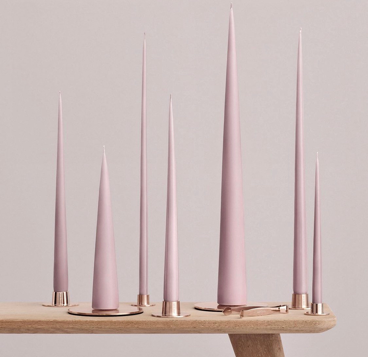 ester&erik Cone Artichoke No.69 küünlad 2tk 37cm 3 ester&erik Cone Artichoke No.69 küünlad 2tk 37cm